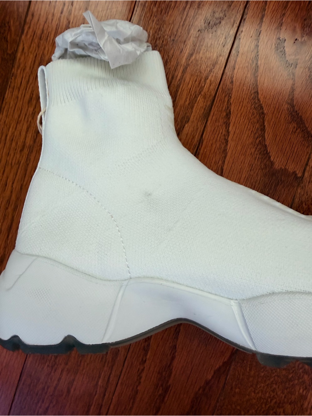 Nila & Nila Italian White Sock Sneakers with 'AIRBORNE_1991' Accent - Picture 7 of 11